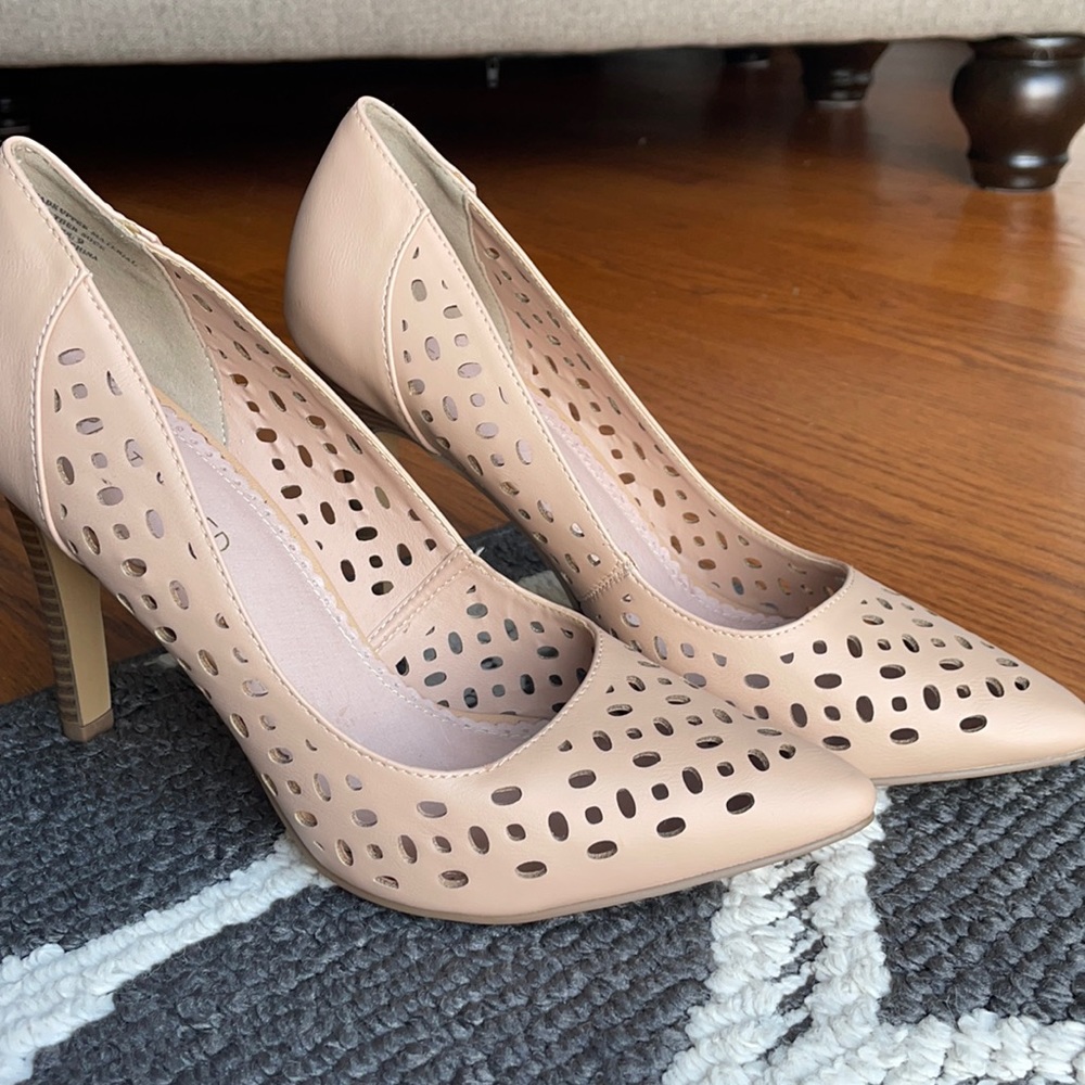 RESTRICTED heels